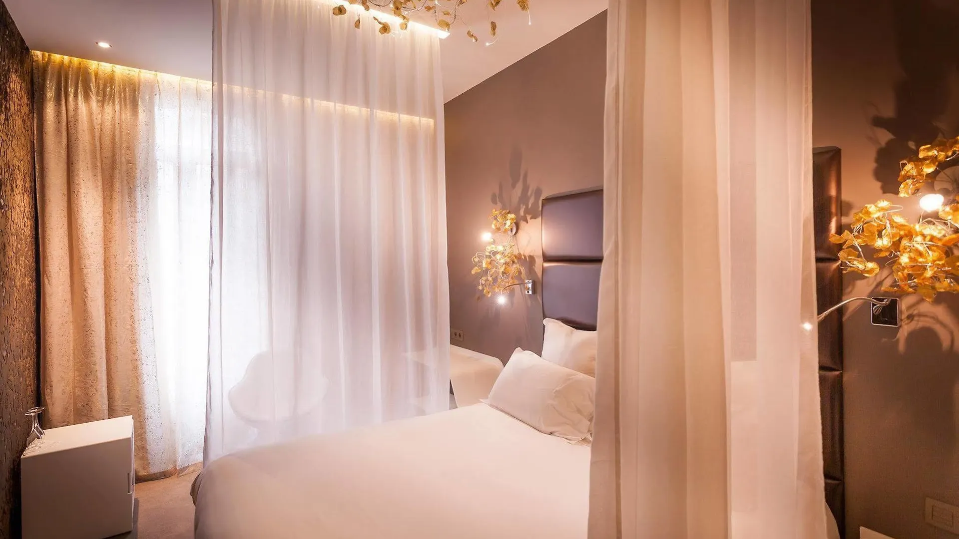 Legend 4* Paris