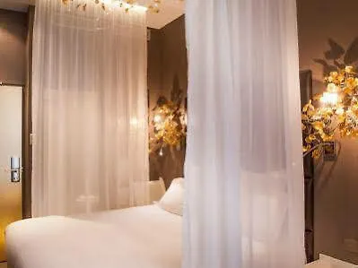 Legend Hotel Paris